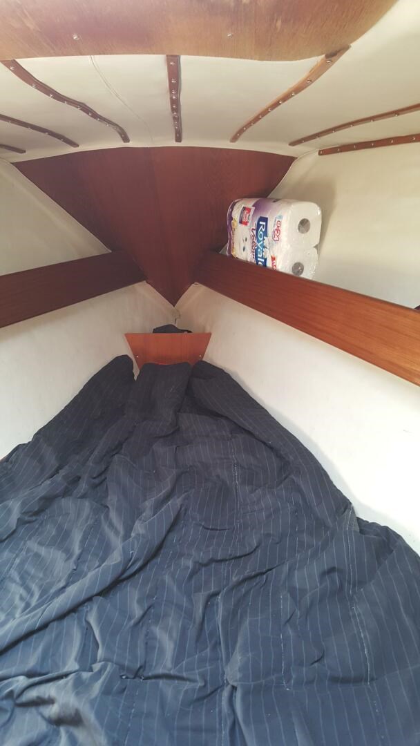 1984 Beneteau 32.5 First Photo 20 sur 22