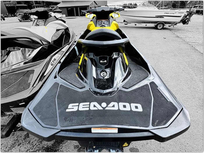 2016 Sea-Doo GTR 215 Photo 4 of 21