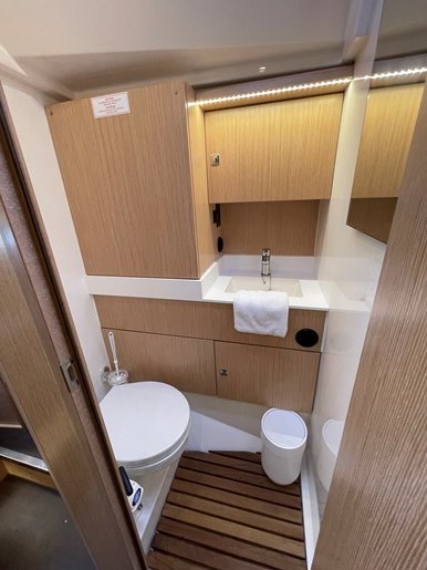 2019 Bavaria C45 Photo 46 of 65