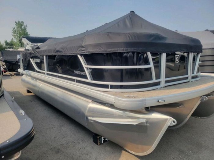 2025 Godfrey Pontoons SWEETWATER 2086 CRUISE SE Photo 2 of 29