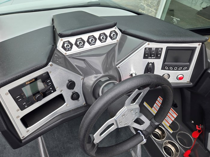 2019 MasterCraft MasterCraft NXT20 Photo 3 of 10