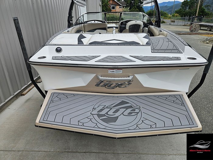 2010 Tige RZ2 Photo 20 of 20