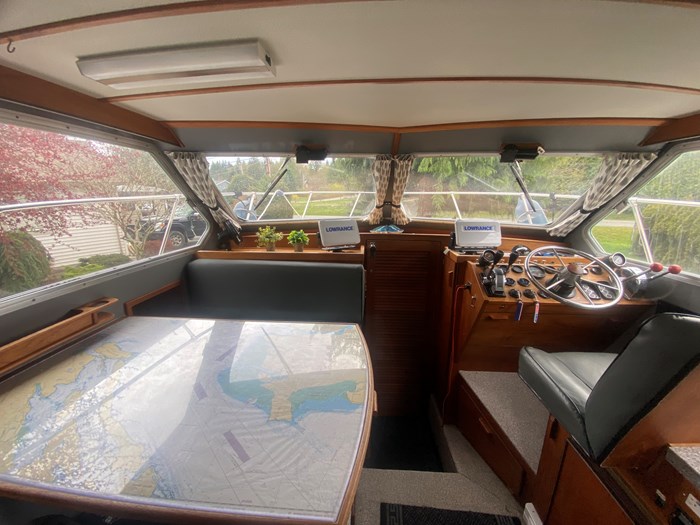 1989 Commander 26' Photo 5 of 18