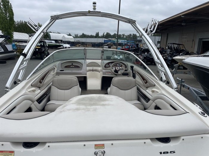 2003 Sea Ray 185 br Photo 5 sur 5