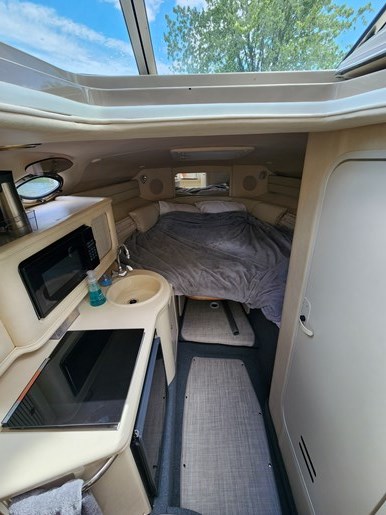 2001 Sea Ray Sundancer 260 Photo 14 of 21