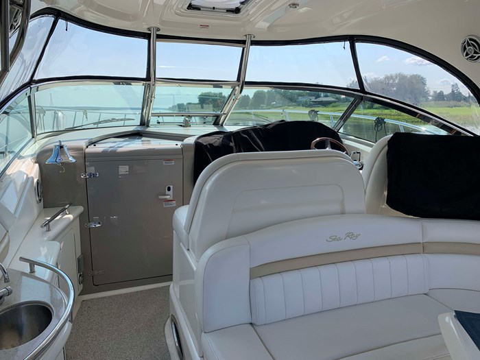 2008 Sea Ray Sundancer 40 Photo 8 of 19