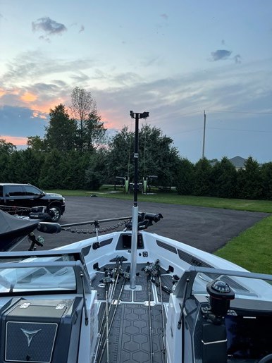 2020 Campion Rage R22 Photo 7 of 13