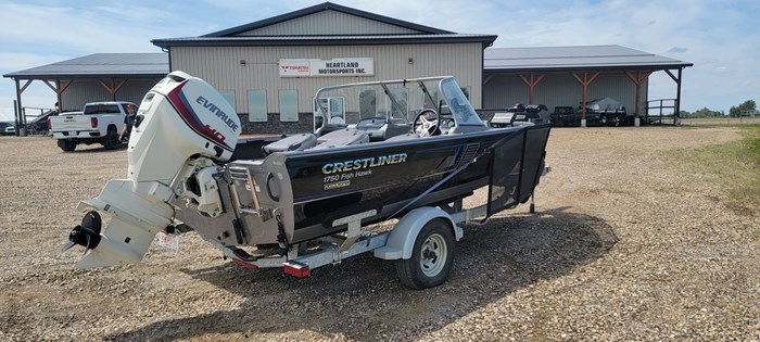2017 Crestliner 1750 FISH HAWK PLATINUM Photo 9 of 34