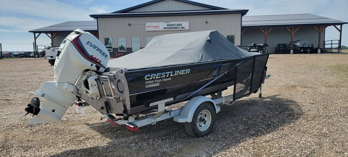 2017 Crestliner 1750 FISH HAWK PLATINUM Photo 10 of 34