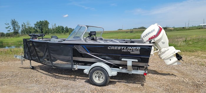2017 Crestliner 1750 FISH HAWK PLATINUM Photo 6 of 34