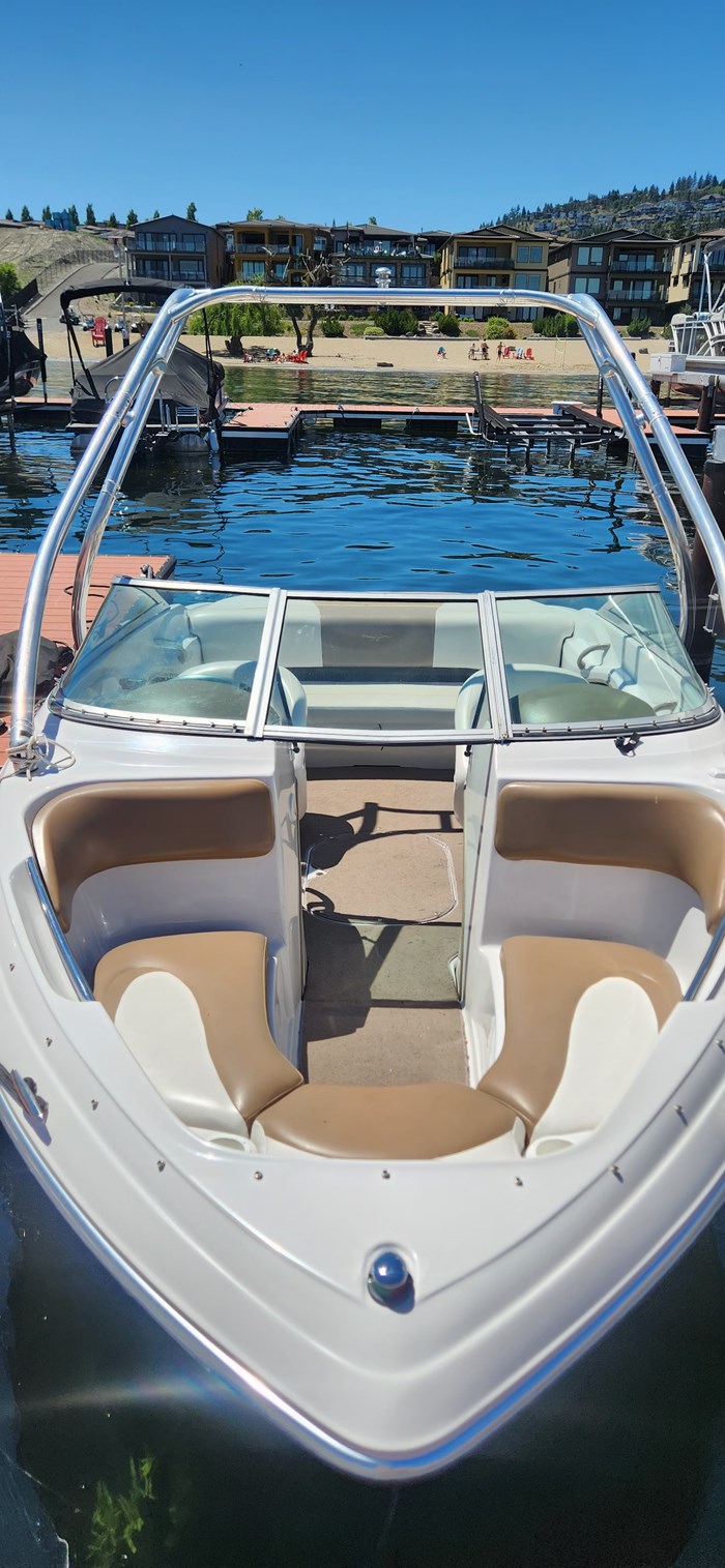 2007 Four Winns Horizon 190 Photo 3 of 4