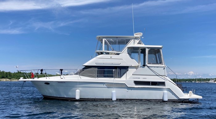 1996 Carver 355 AC Photo 1 of 25