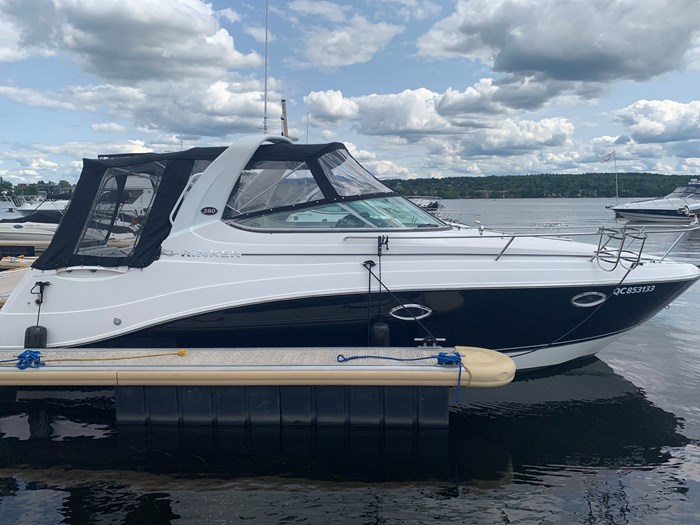 2007 Rinker 280 Photo 2 of 18