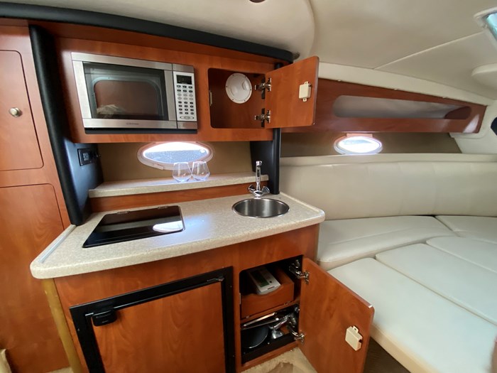 2007 Rinker 280 Photo 10 of 18