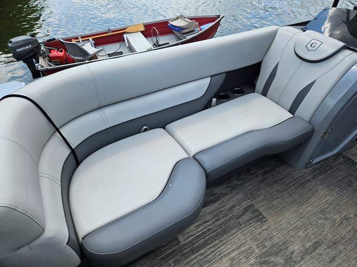 2023 Godfrey Pontoons Monaco split bench midnight package Photo 11 of 15