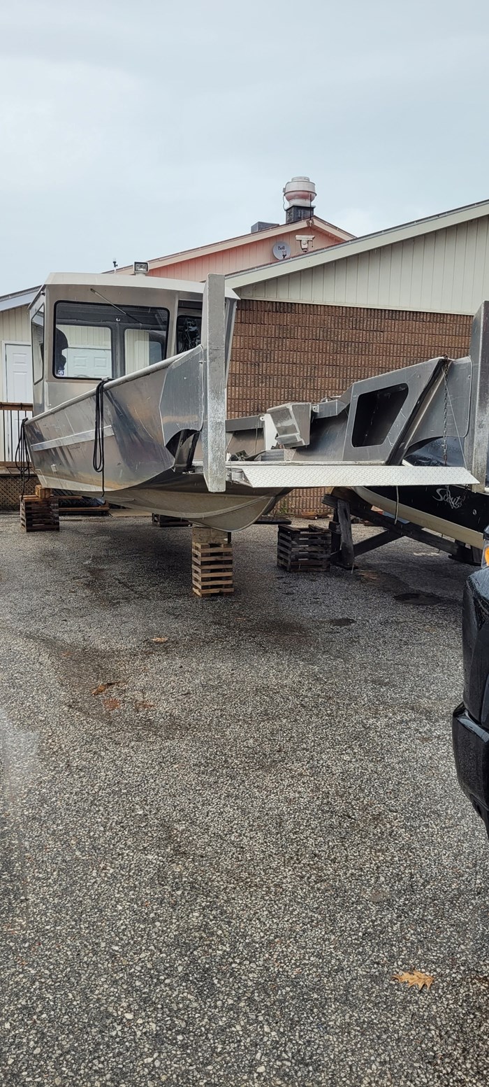 2011 Bayview Landing Craft Photo 4 of 7