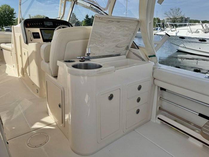 2019 Grady-White Freedom 307 Photo 20 sur 43