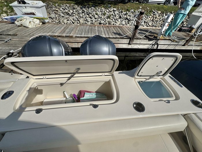 2019 Grady-White Freedom 307 Photo 15 sur 43