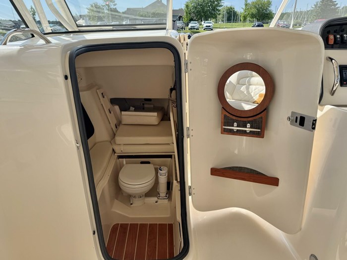 2019 Grady-White Freedom 307 Photo 32 sur 43
