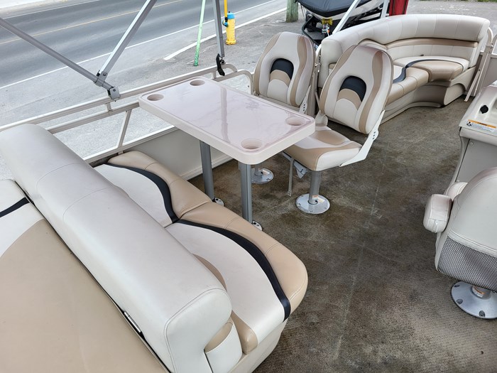 2011 Legend 21 GENESIS FUSION W/ 60HP EVINRUDE AND TRAILER Photo 9 of 14