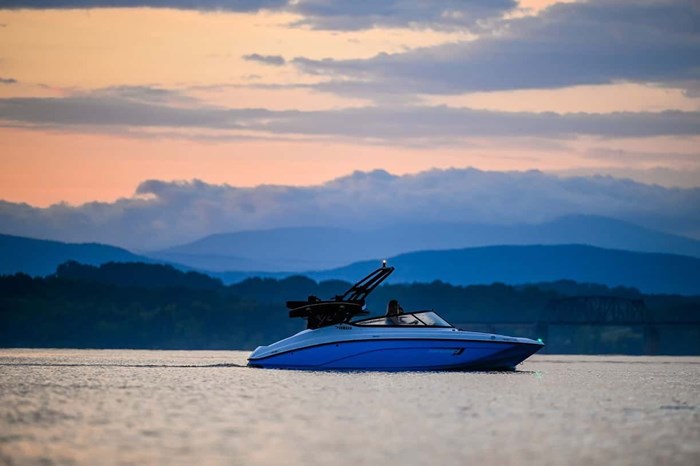 2025 Yamaha AR190 Black Photo 8 of 9