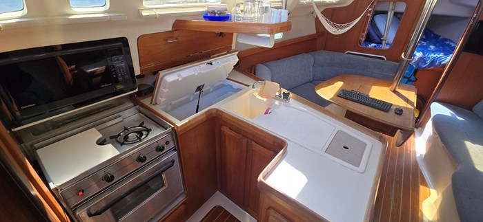 1997 Hunter 336 Photo 13 sur 38