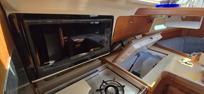 1997 Hunter 336 Photo 14 sur 38