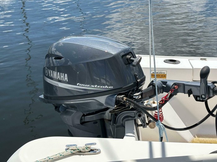 1999 Manta 40 Photo 5 of 41
