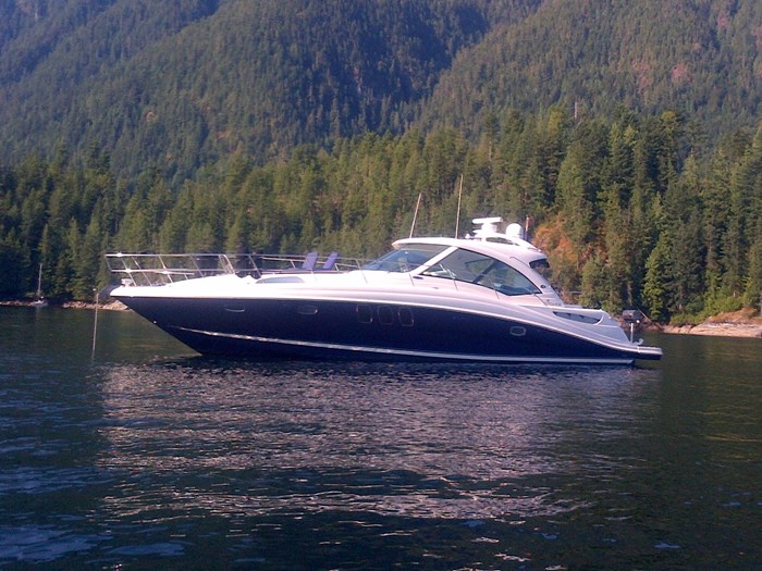 2005 Sea Ray Sundancer 48 Photo 2 of 45