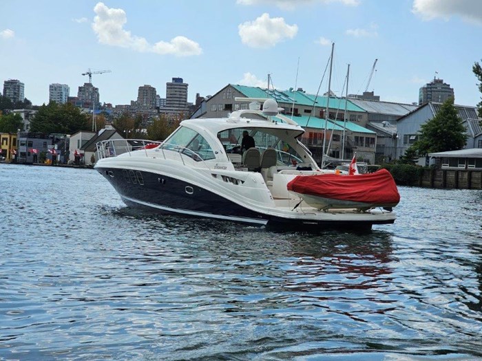 2005 Sea Ray Sundancer 48 Photo 43 of 45
