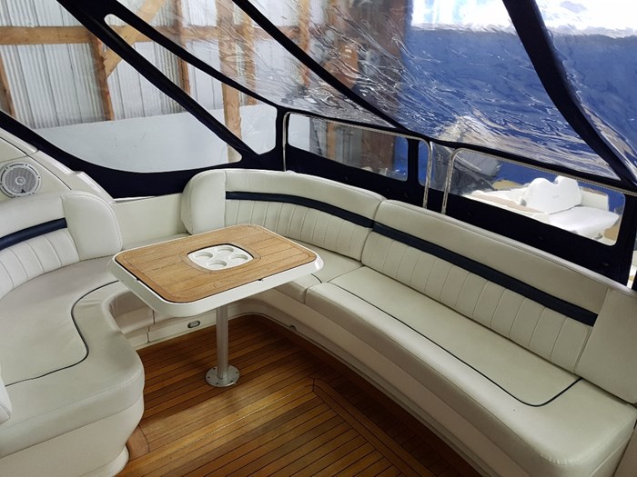 2005 Sea Ray Sundancer 48 Photo 9 of 45
