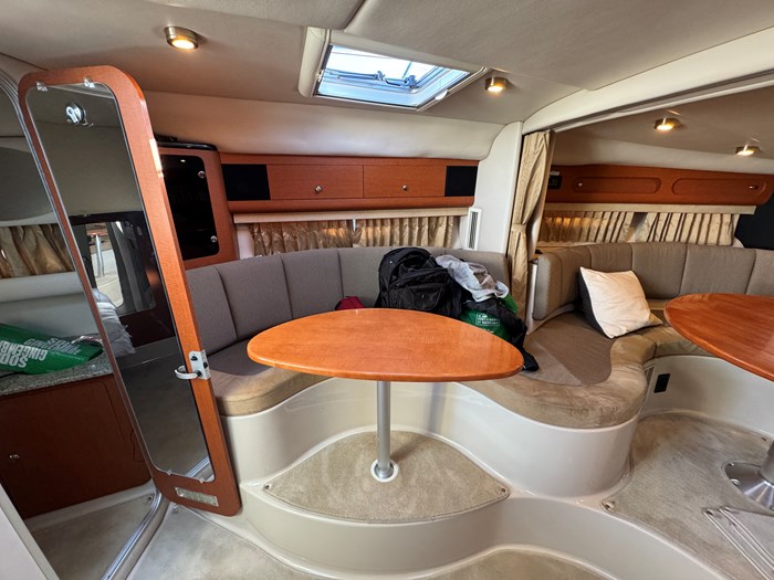 2005 Chaparral 330 Signature Photo 13 of 16