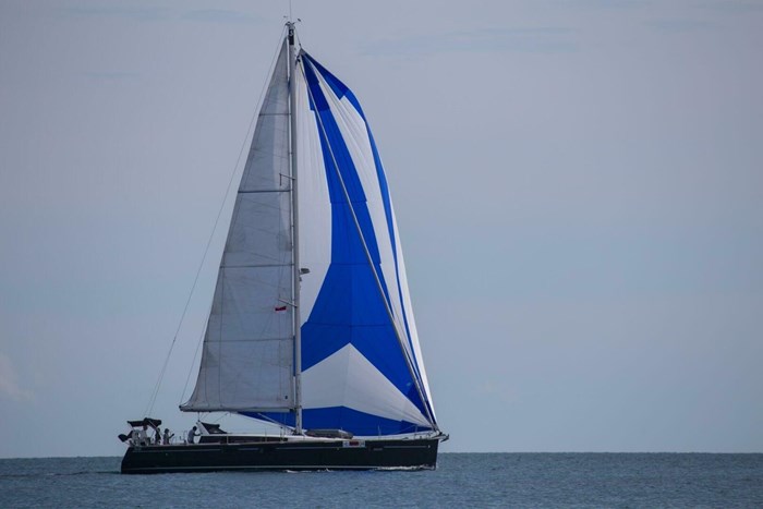 2015 Beneteau Sense 55 Photo 2 of 19