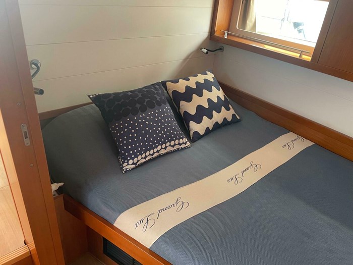 2015 Beneteau Sense 55 Photo 11 of 19