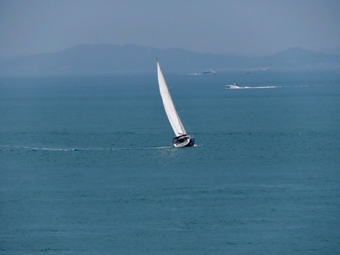 2015 Beneteau Sense 55 Photo 6 of 19