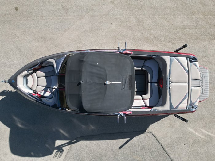 2013 Malibu 247 LSV Photo 9 of 44