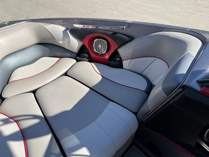 2013 Malibu 247 LSV Photo 21 of 44