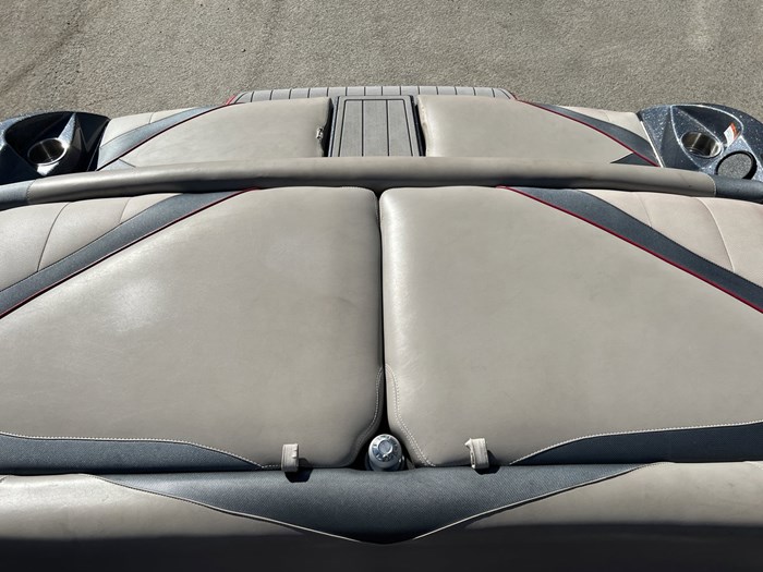 2013 Malibu 247 LSV Photo 43 of 44