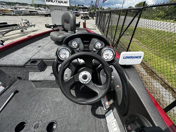 2023 Tracker PRO TEAM 175 TXW Photo 6 of 6