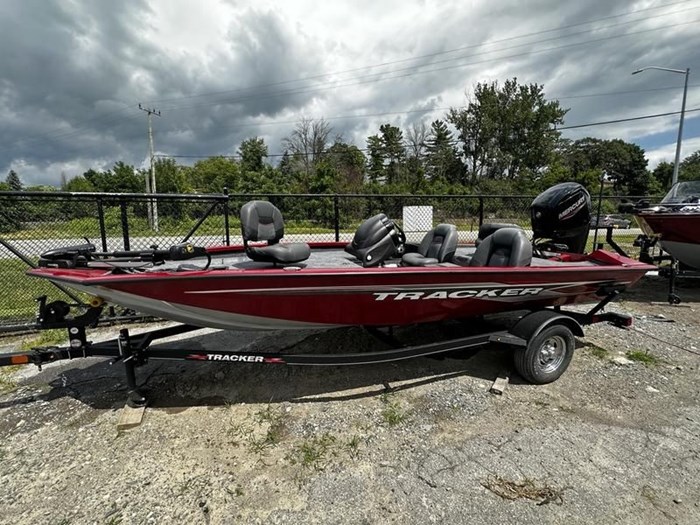2023 Tracker PRO TEAM 175 TXW Photo 1 of 6