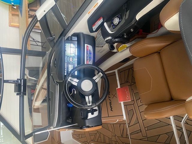 2017 Nautique G23 Photo 4 of 11