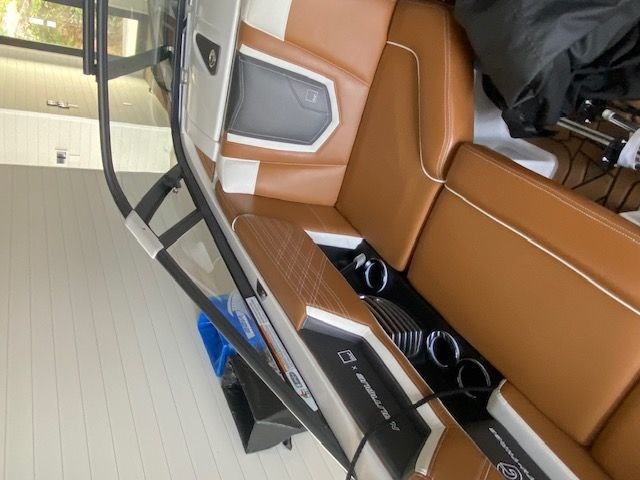 2017 Nautique G23 Photo 10 of 11