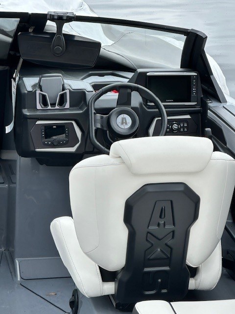 2025 Malibu A225 Photo 3 sur 5