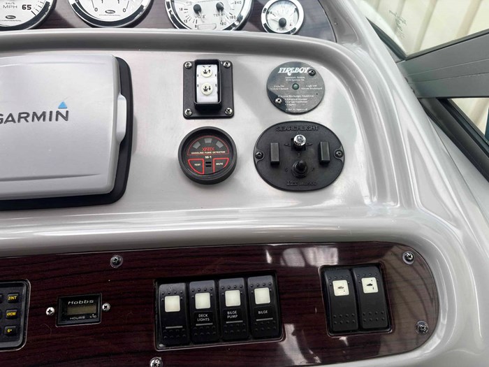 2004 Chaparral SIGNATURE 290 Photo 8 of 17