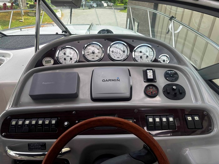 2004 Chaparral SIGNATURE 290 Photo 11 of 17