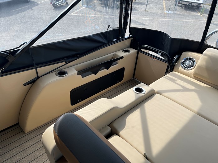 2023 Legend V-Series Dual Lounge Sport Pro Photo 23 of 25