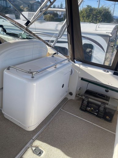 2002 Sea Ray 290 Amberjack Photo 10 of 30