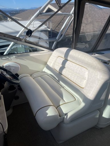 2002 Sea Ray 290 Amberjack Photo 12 of 30