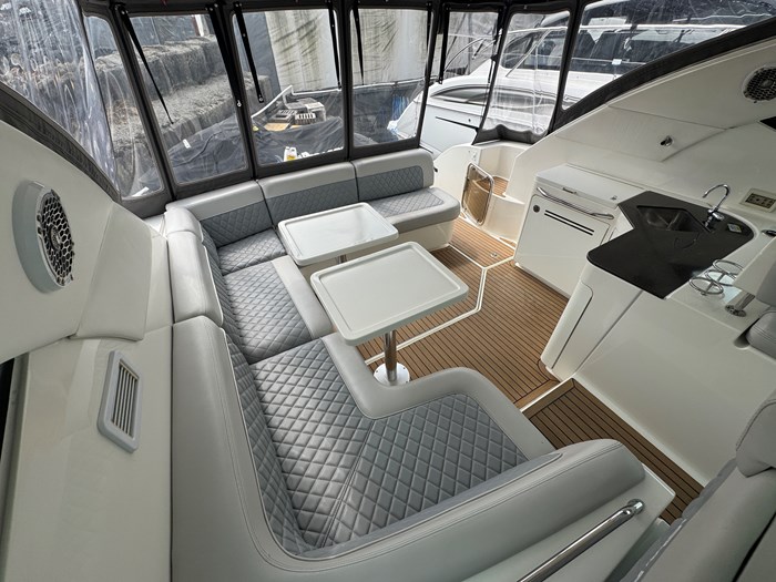 2013 Sea Ray 470 Sundancer Photo 19 of 25