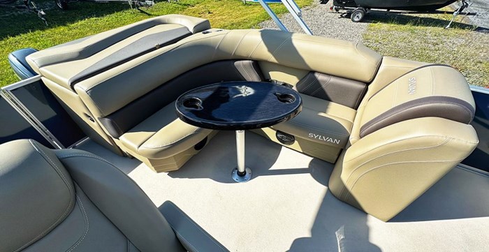 2026 SYLVAN 8520 MIRAGE CRUISE Photo 13 of 19